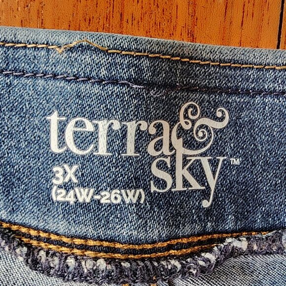 Terra & Sky Blue Faded Stretch Waist Plus Size Jeans Size 3X - Picture 7 of 11
